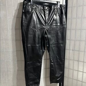 Express NWT Black Faux Leather Ankle Legging High Rise, 18S